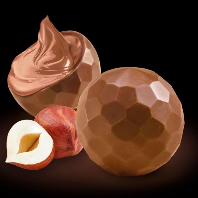 70470 bombones z orzechem laskowym bez cukru.jpg